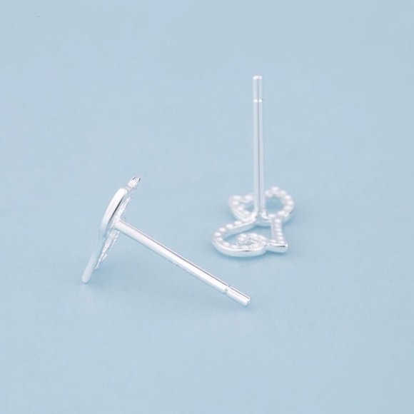 NEW 925 Sterling Silver Dainty Cat Earrings Tiny Cat Stud Earrings - Picture 4 of 5